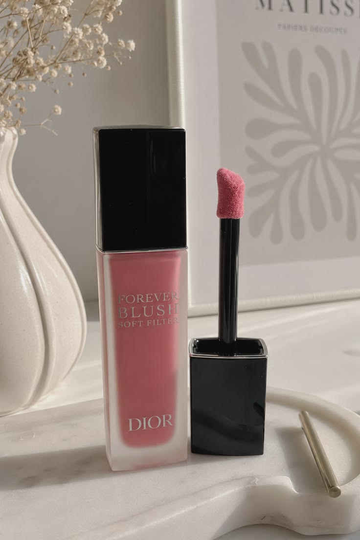 Dior Pouch + 4-7 Goodies (Swipe to see the products) 💖