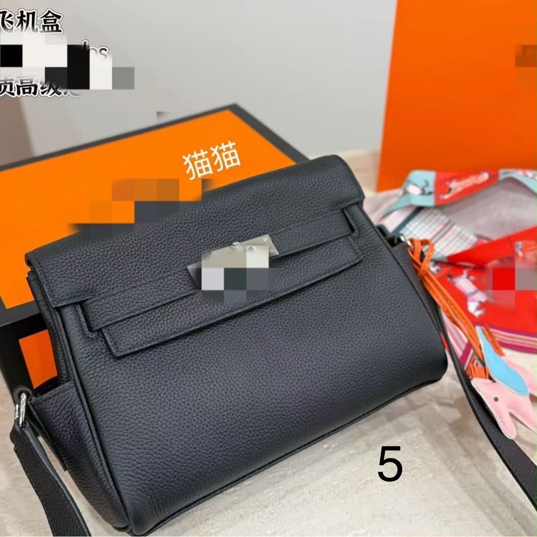Hermès Calfskin Messenger Bag