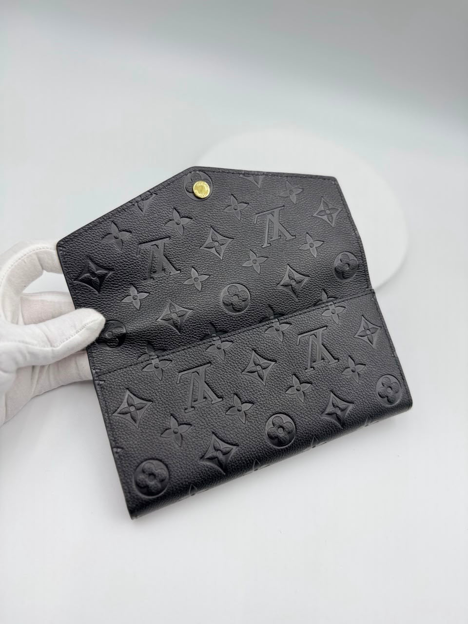 Louis Vuitton Sarah Wallet in Monogram Empreinte leather