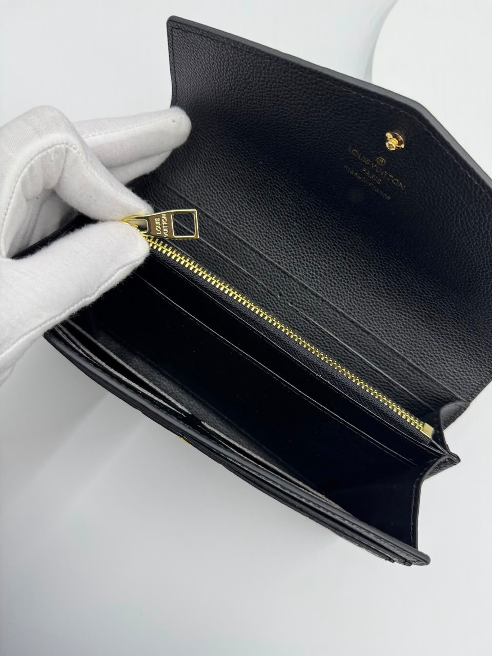 Louis Vuitton Sarah Wallet in Monogram Empreinte leather