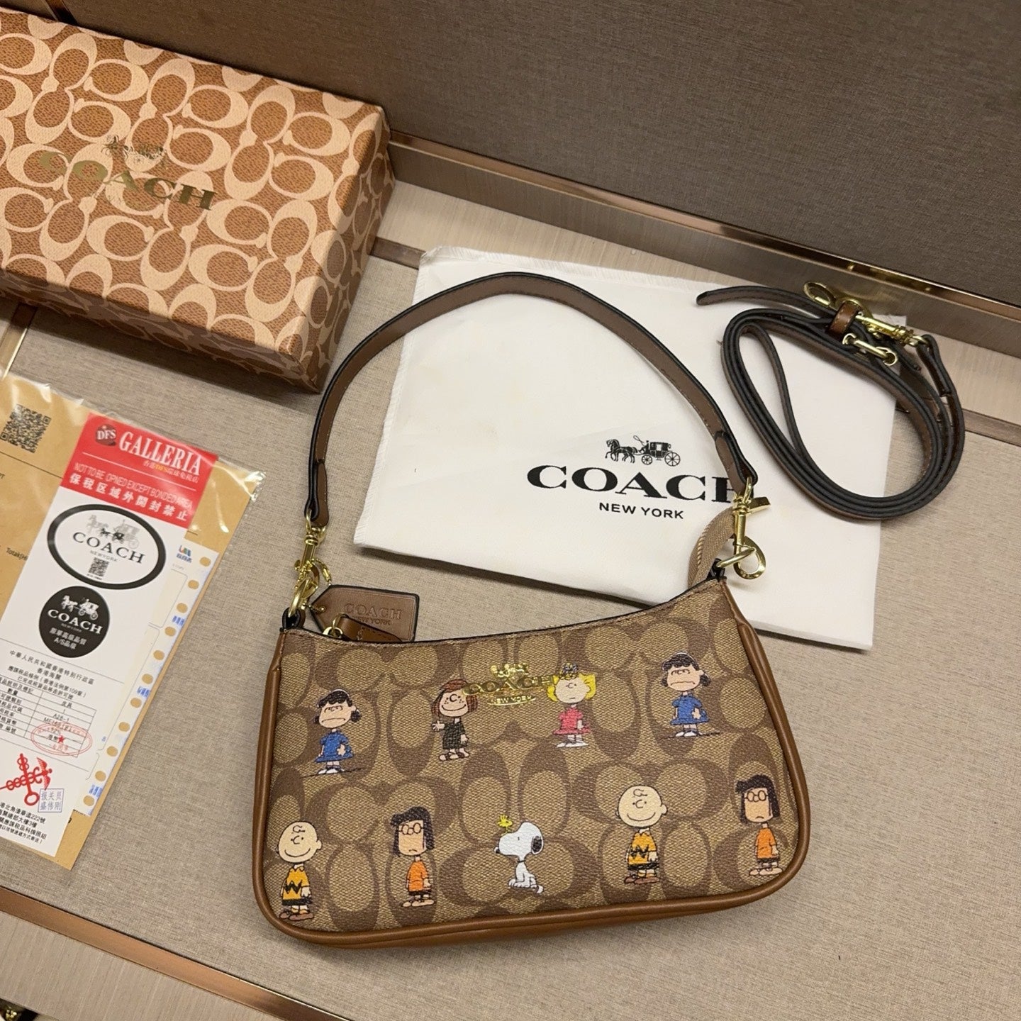 Coach Teri Bag Snoopy Edition