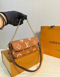 Louis Vuitton Chain Pochette (Fall Special) 🧡