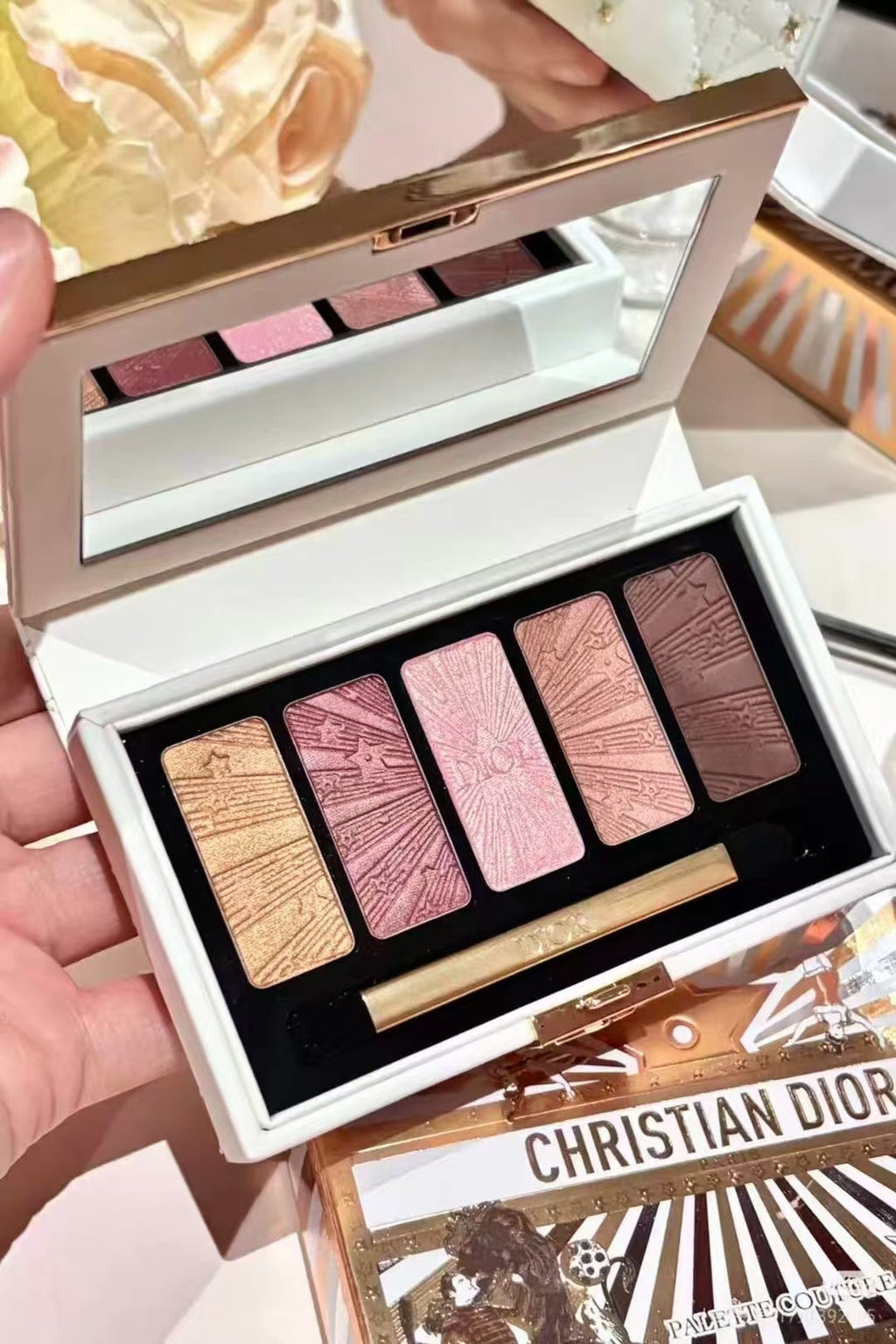Dior Écrin Couture Iconic Eye Makeup Palette (Limited Edition Holiday Collection)