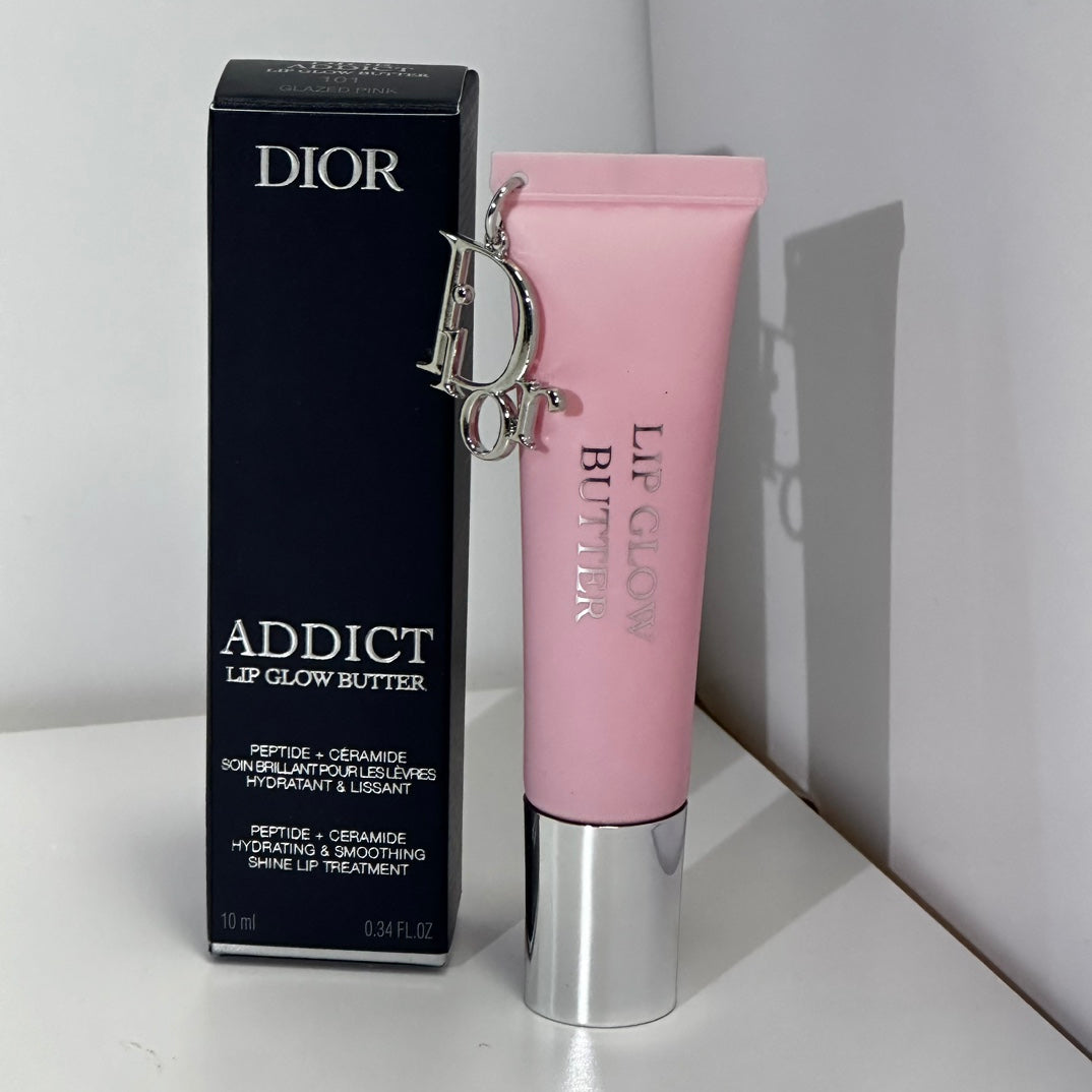 Dior Pouch + 4-7 Goodies (Swipe to see the products) 💖