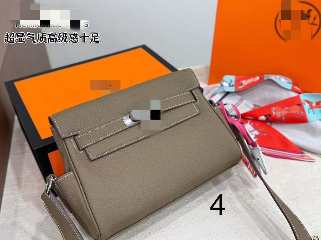 Hermès Calfskin Messenger Bag