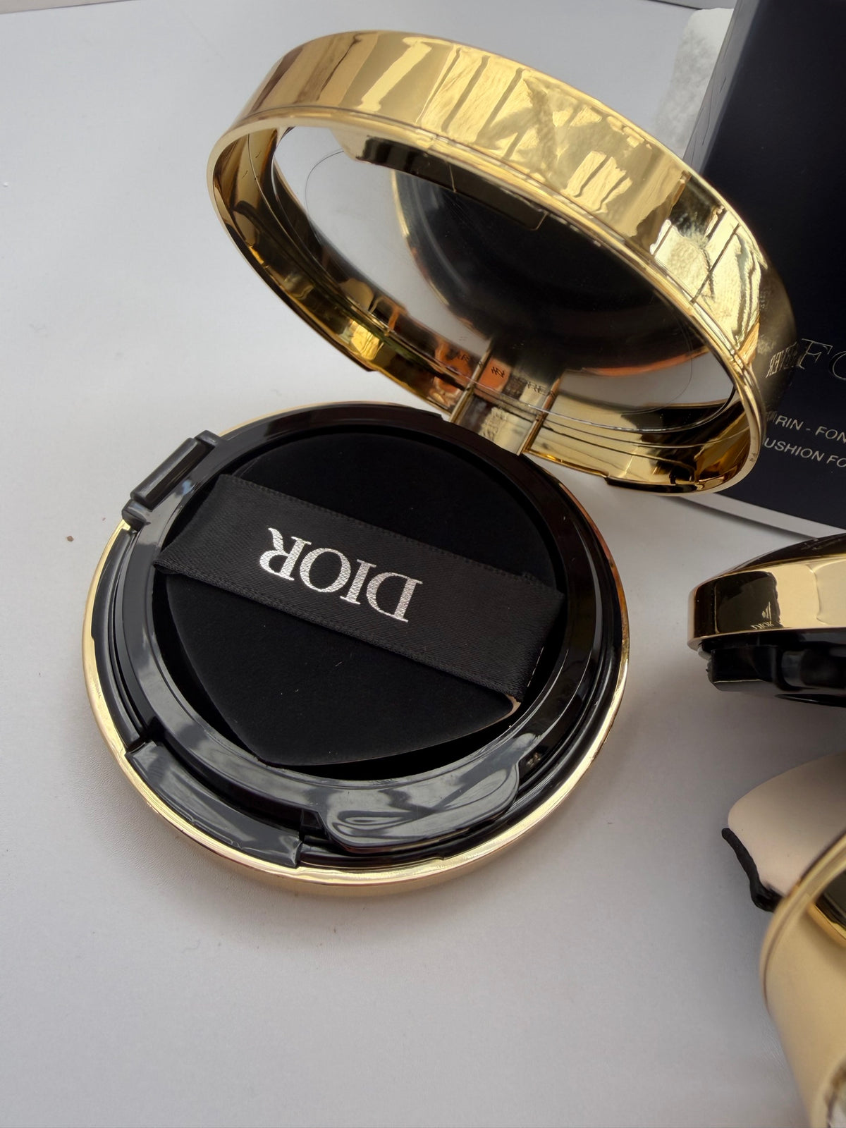 Dior Forever Cushion Case (Limited Edition) + Dior Forever Cushion Foundation Refill