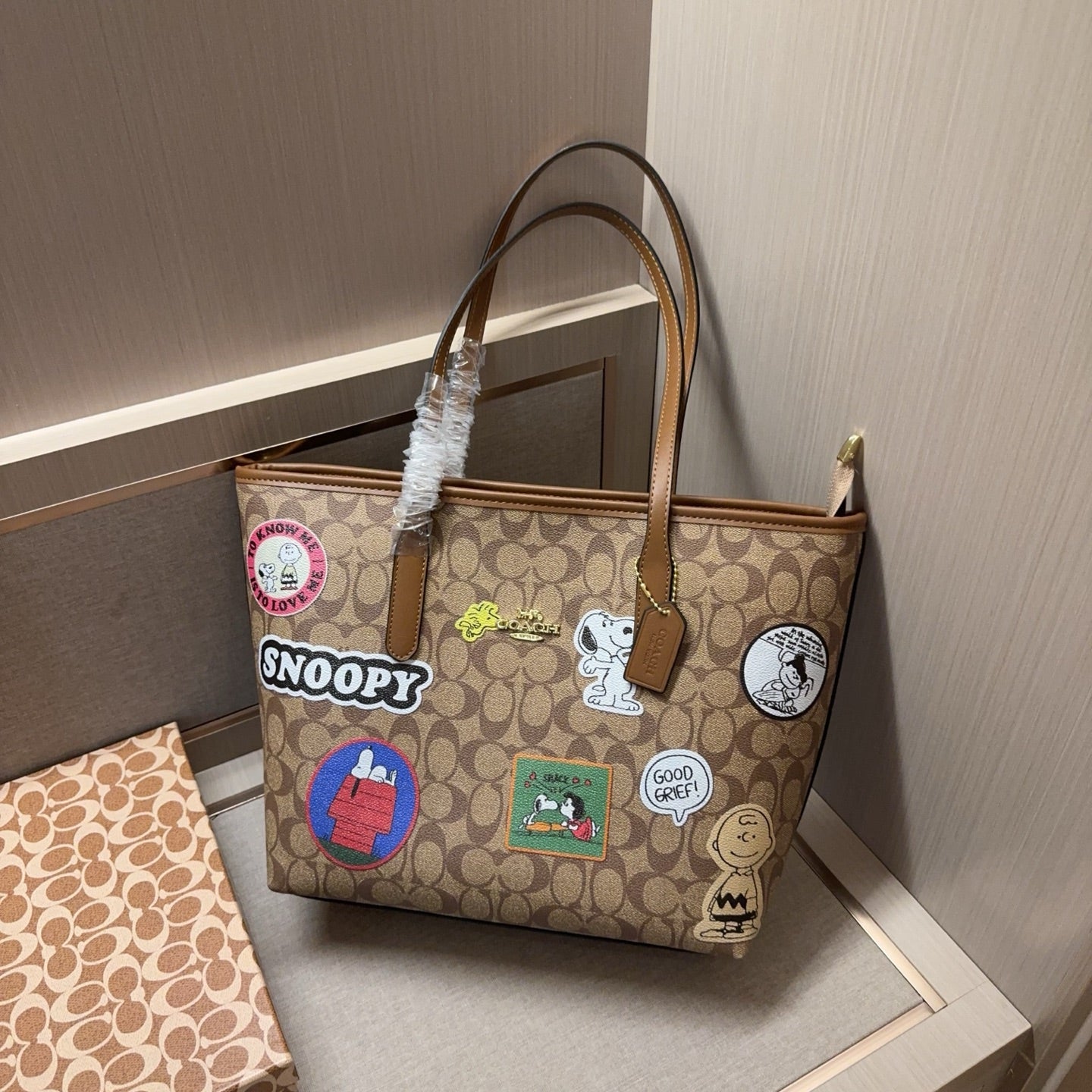 Coach Tote Bag Snoopy Edition