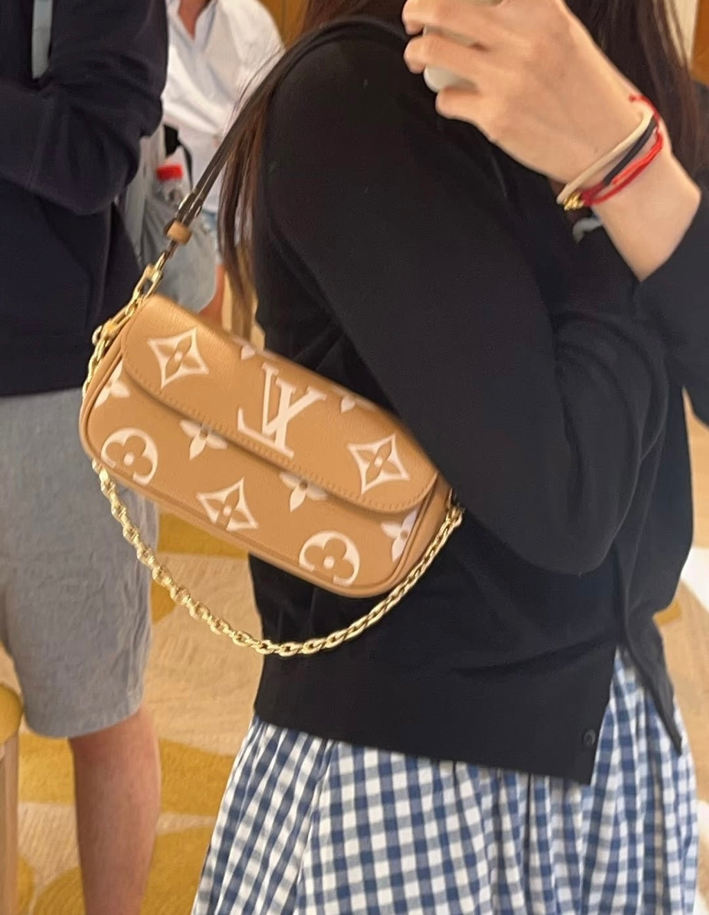 Louis Vuitton Chain Pochette (Fall Special) 🧡