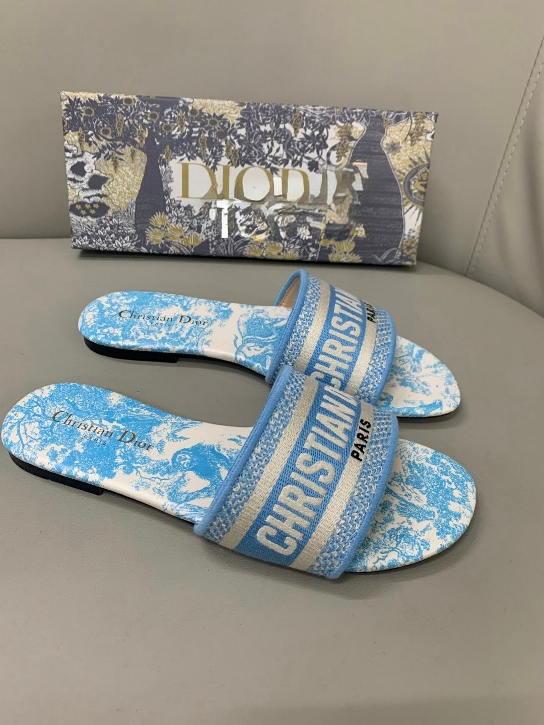 Dior Pattern Sandals 🤍