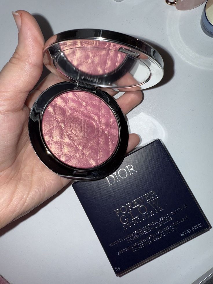 Dior Backstage Forever Glow Luminizer