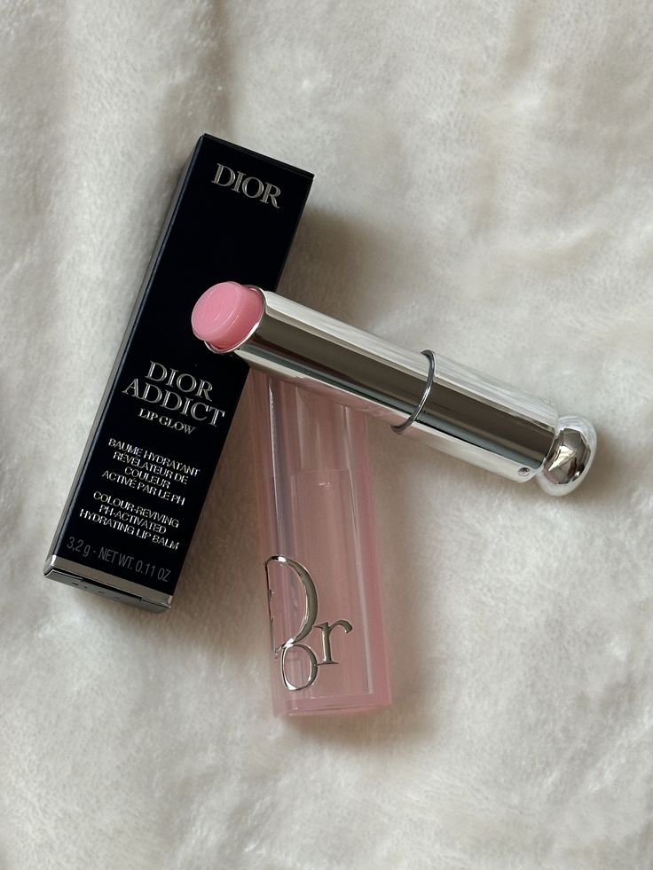 Dior Pouch + 4-7 Goodies (Swipe to see the products) 💖
